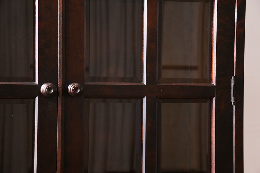 中古　美品　北海道民芸家具　シックな存在感を放つ本箱(書棚、収納棚)