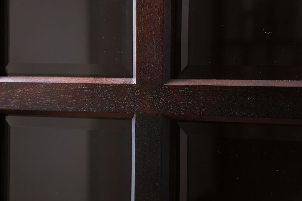 中古　美品　北海道民芸家具　シックな存在感を放つ本箱(書棚、収納棚)