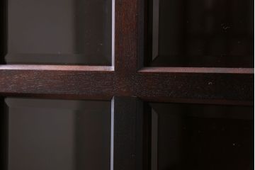 中古　美品　北海道民芸家具　シックな存在感を放つ本箱(書棚、収納棚)