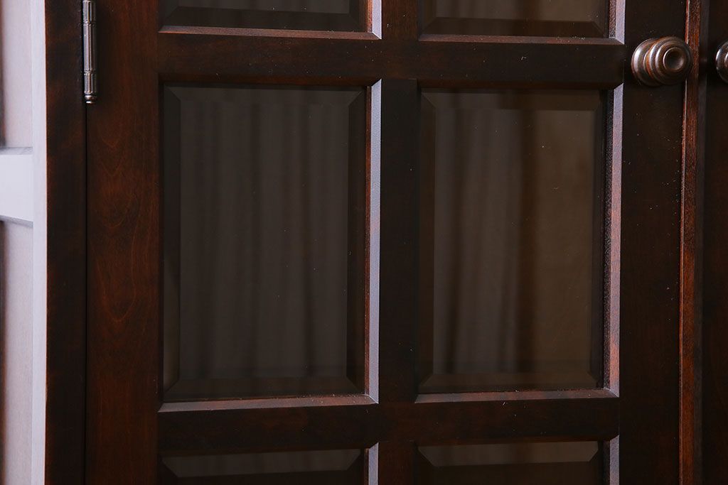 中古　美品　北海道民芸家具　シックな存在感を放つ本箱(書棚、収納棚)