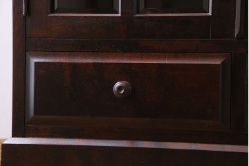 中古　美品　北海道民芸家具　シックな存在感を放つ本箱(書棚、収納棚)