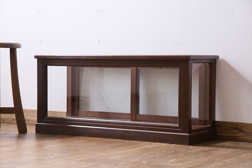 アンティーク家具　和製アンティーク　木の質感が味わい深い　卓上でも使えるガラスケース(ショーケース)