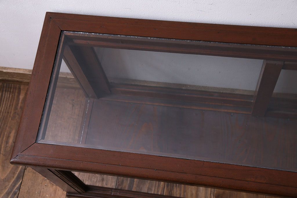 アンティーク家具　和製アンティーク　木の質感が味わい深い　卓上でも使えるガラスケース(ショーケース)