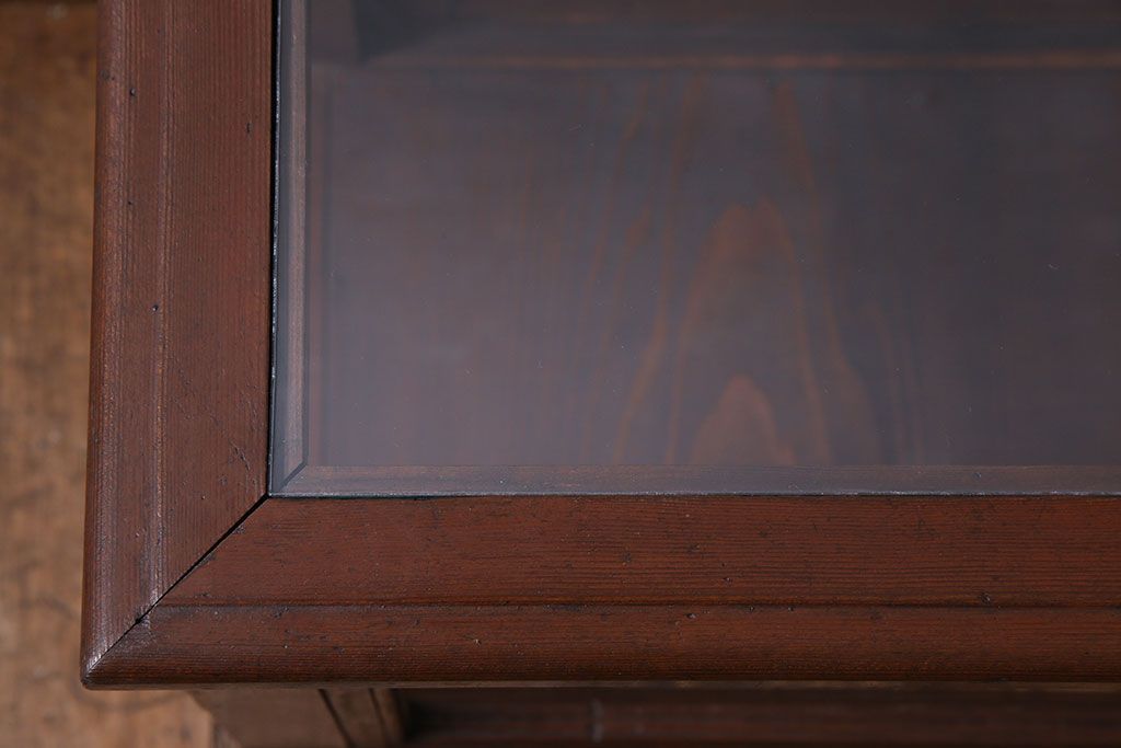 アンティーク家具　和製アンティーク　木の質感が味わい深い　卓上でも使えるガラスケース(ショーケース)