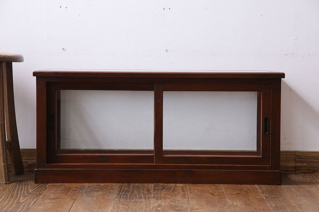 アンティーク家具　和製アンティーク　木の質感が味わい深い　卓上でも使えるガラスケース(ショーケース)