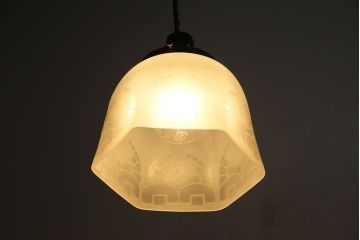 アンティーク　エッチング加工がおしゃれなシェード(天井照明、ペンダントライト)