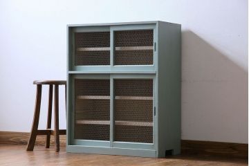 ペイント家具　フレンチナチュラルな雰囲気のグリアージュキャビネット(収納棚、戸棚)
