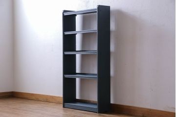 ペイント家具　落ち着いた雰囲気漂う細身の本棚(飾り棚、陳列棚)