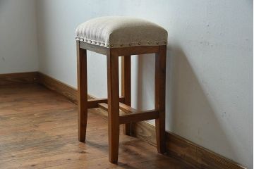 レトロ家具　昭和レトロ　古いケヤキ材のシンプルなクッションスツール(椅子、チェア)
