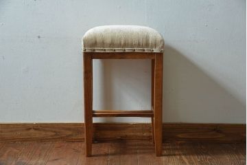 レトロ家具　昭和レトロ　古いケヤキ材のシンプルなクッションスツール(椅子、チェア)