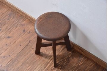 アンティーク雑貨　和製アンティーク　古いナラ材の木製スツール(丸椅子、チェア、花台)(2)
