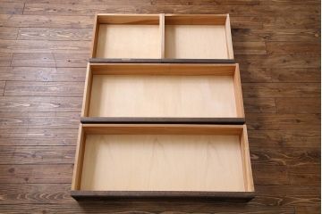 ビンテージ　永田良介商店製　S型　シックなデザインの整理箪笥(チェスト)(定価41万円)(1)