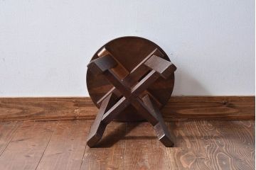 アンティーク雑貨　和製アンティーク　古いナラ材の木製スツール(丸椅子、チェア、花台)(3)