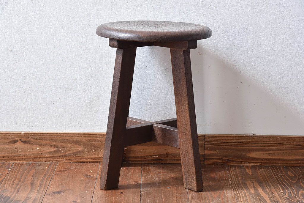 アンティーク雑貨　和製アンティーク　古いナラ材の木製スツール(丸椅子、チェア、花台)