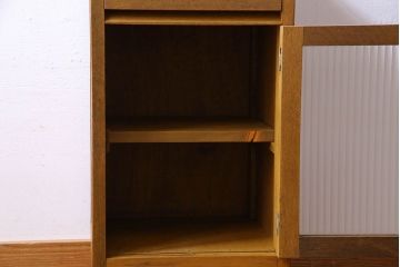 アンティーク雑貨　昭和レトロ　モールガラス使用　レトロな木製サイドキャビネット(サイドテーブル、収納棚、電話台、花台)