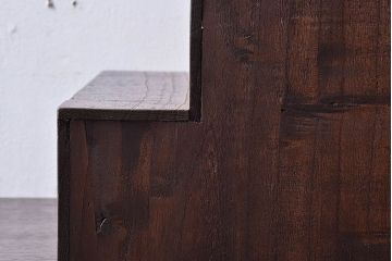 アンティーク雑貨　総桐材　古い木製のアンティーク飾り台(ディスプレイ台、花台、ウッドステージ)(2)