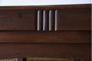 アンティーク家具　大正ロマン　色ガラス入り　シックな雰囲気漂うタバコ屋の台付きガラスケース(ショーケース、飾り棚、陳列棚)