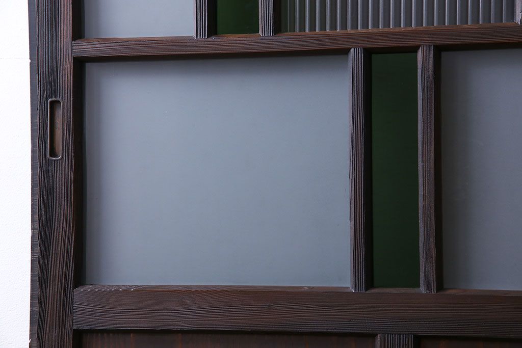 和製アンティーク　大正ロマン香る　色ガラス入りのガラス戸(引き戸、建具)2枚組