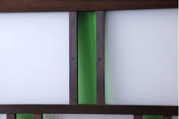 和製アンティーク　大正ロマン香る　色ガラス入りのガラス戸(引き戸、建具)2枚組