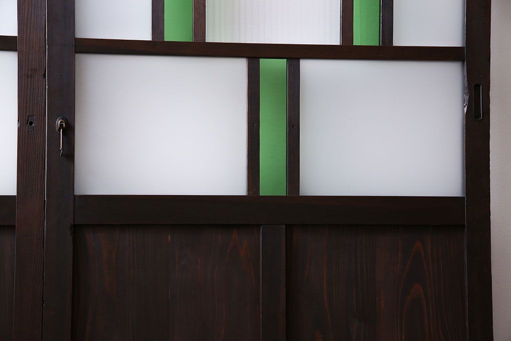 和製アンティーク　大正ロマン香る　色ガラス入りのガラス戸(引き戸、建具)2枚組