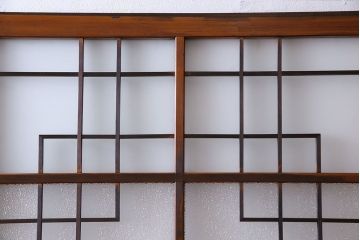 昭和レトロ　組子のデザインが魅力的なガラス戸(引き戸、建具)2枚組