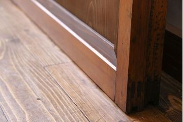 昭和レトロ　組子のデザインが魅力的なガラス戸(引き戸、建具)2枚組