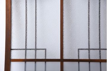 昭和レトロ　組子のデザインが魅力的なガラス戸(引き戸、建具)2枚組