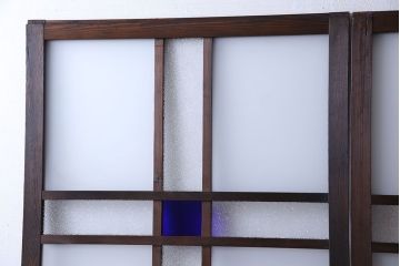 和製アンティーク　色ガラス入り　大正ロマンの雰囲気漂うガラス戸(引き戸、建具)2枚組