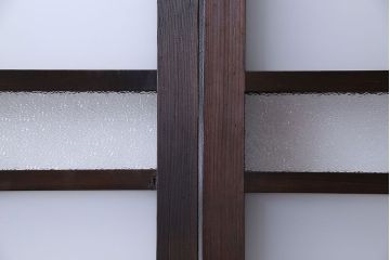 和製アンティーク　色ガラス入り　大正ロマンの雰囲気漂うガラス戸(引き戸、建具)2枚組