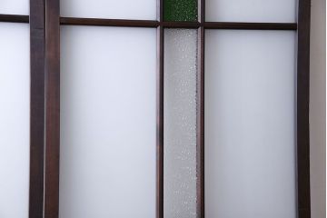 大正ロマン　色ガラス入りのアンティークガラス戸(引き戸、建具)2枚セット