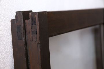 和モダンな古い木製のアンティークガラス戸(引き戸、建具、窓)2枚セット