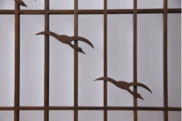 昭和期　すりガラス使用　富士の図柄が味わい深い組子のガラス戸(窓、書院戸)2枚組