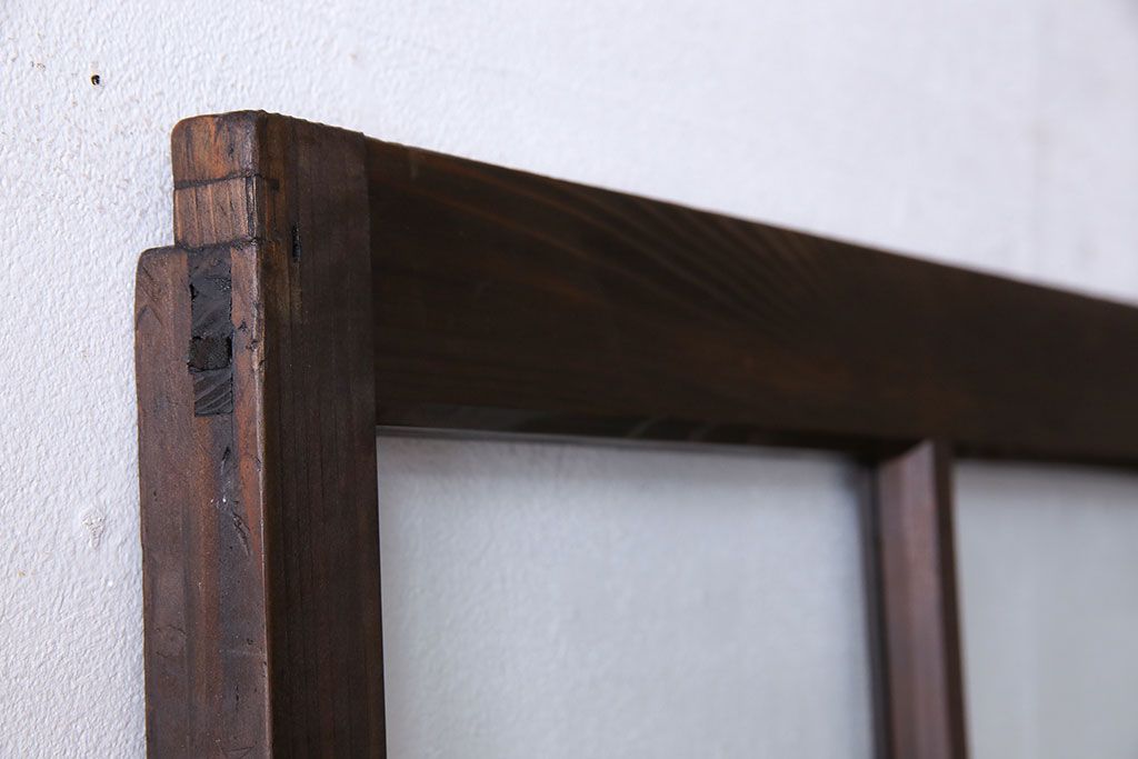 和製アンティーク　味わいのある風合いの細身のガラス戸(引き戸、建具)