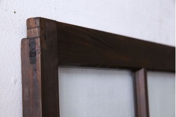 和製アンティーク　味わいのある風合いの細身のガラス戸(引き戸、建具)