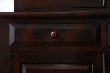 中古　美品　松本民芸家具　シックなA型食器棚(収納棚、戸棚)(定価47万円)