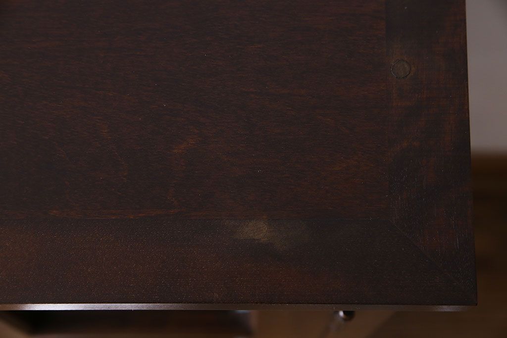 中古　北海道民芸家具　シックな存在感を放つ本箱(書棚、収納棚)(1)