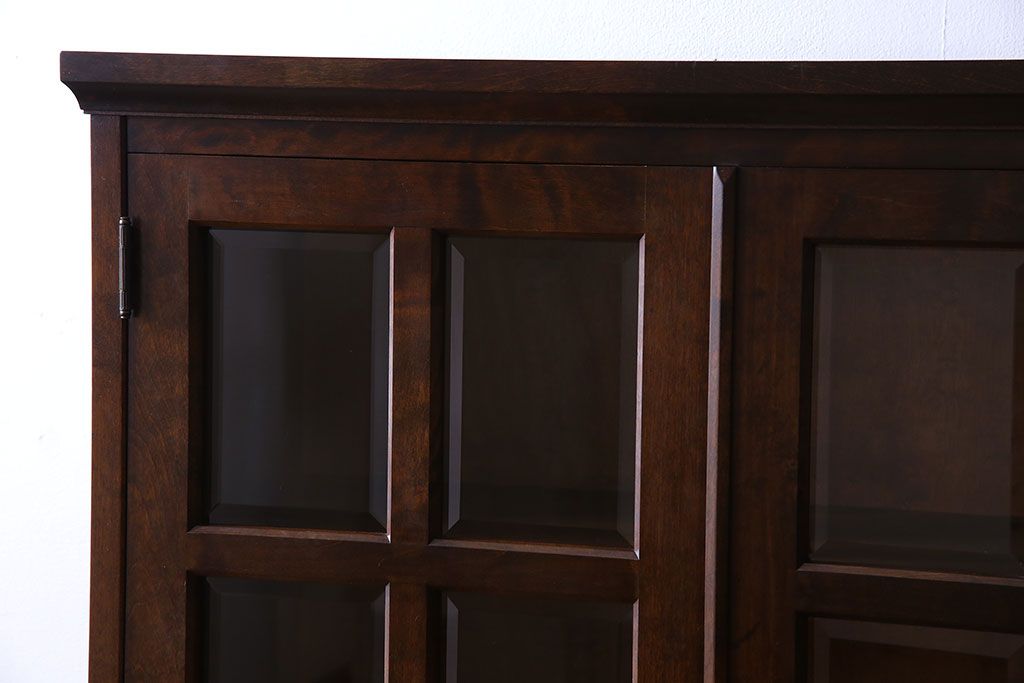 中古　北海道民芸家具　シックな存在感を放つ本箱(書棚、収納棚)(1)