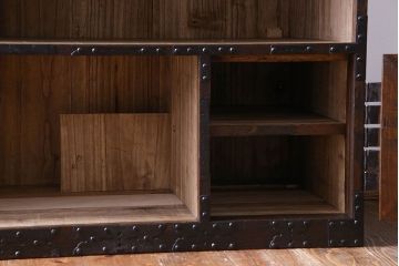 アンティーク家具　和製アンティーク　関東産　金具が立派な総桐材のアンティークチェスト(時代箪笥、衣装箪笥、重ね箪笥、桐箪笥、桐たんす)