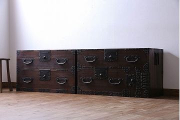 アンティーク家具　和製アンティーク　関東産　金具が立派な総桐材のアンティークチェスト(時代箪笥、衣装箪笥、重ね箪笥、桐箪笥、桐たんす)