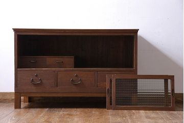 アンティーク家具　昭和期　脚付き チェッカーガラスがおしゃれな箪笥ローボード(キャビネット、収納棚、テレビボード)