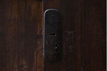 アンティーク家具　明治大正期　前面桐材　古い木の質感が味わい深いアンティークチェスト(小箪笥、小引き出し、帳場箪笥、桐箪笥、桐たんす)