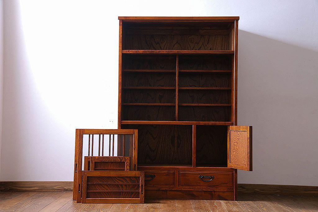 中古　高級品　松本伝統　指物工芸家具　本漆塗りが高級感漂う食器棚(水屋箪笥、収納棚、キャビネット)(定価52万円)