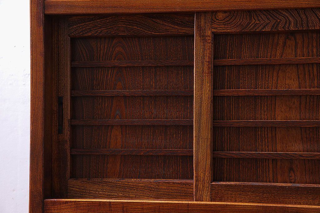 中古　高級品　松本伝統　指物工芸家具　本漆塗りが高級感漂う食器棚(水屋箪笥、収納棚、キャビネット)(定価52万円)