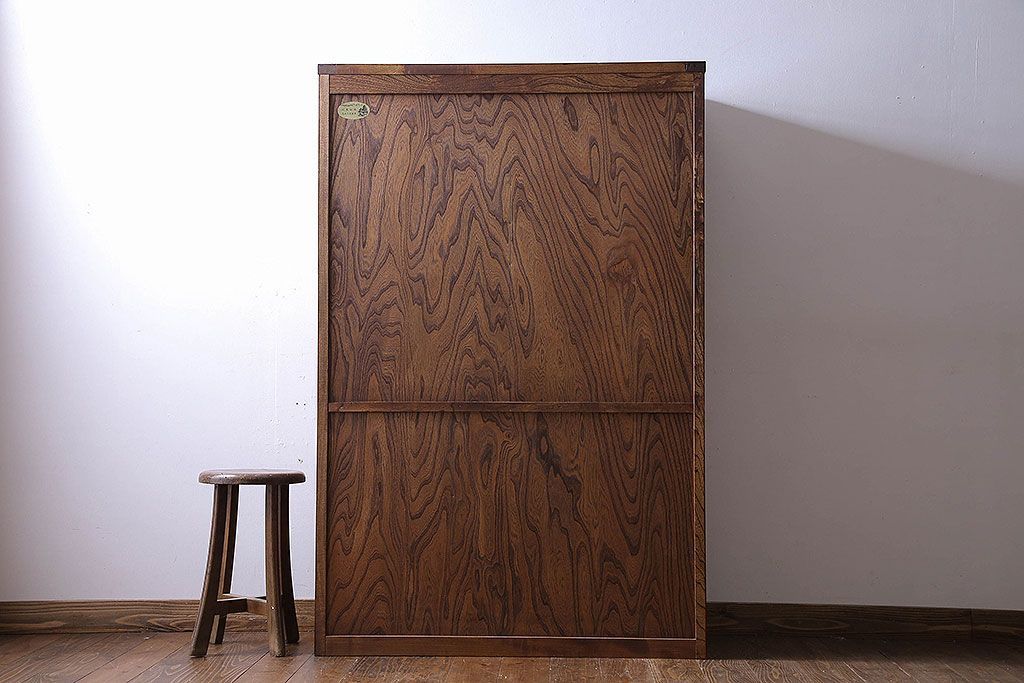 中古　高級品　松本伝統　指物工芸家具　本漆塗りが高級感漂う食器棚(水屋箪笥、収納棚、キャビネット)(定価52万円)