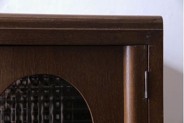 レトロ家具　昭和レトロ　チェッカーガラス入りのレトロなチェスト(タンス、衣装箪笥、引き出し、キャビネット)