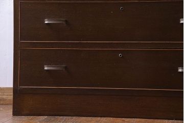 レトロ家具　昭和レトロ　チェッカーガラス入りのレトロなチェスト(タンス、衣装箪笥、引き出し、キャビネット)