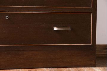 レトロ家具　昭和レトロ　チェッカーガラス入りのレトロなチェスト(タンス、衣装箪笥、引き出し、キャビネット)