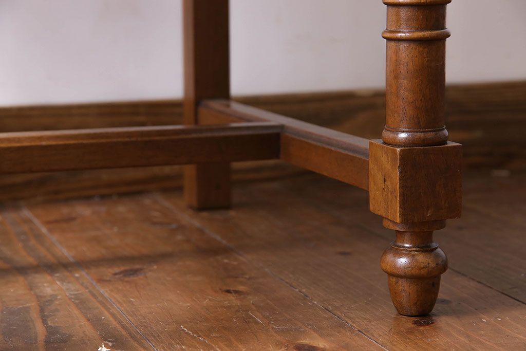 アンティーク家具　フランスアンティーク　シックで上品なデザインのダイニングチェア(椅子、イス)(1)