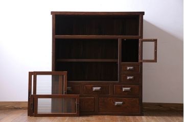 アンティーク家具　明治大正期　前面ケヤキ材　モールガラスがお洒落なアンティークキャビネット(収納棚、戸棚)