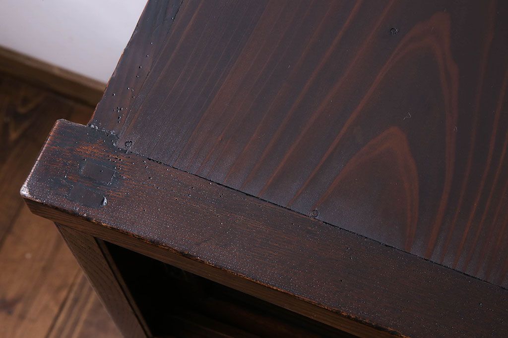 アンティーク家具　明治大正期　前面ケヤキ材　モールガラスがお洒落なアンティークキャビネット(収納棚、戸棚)